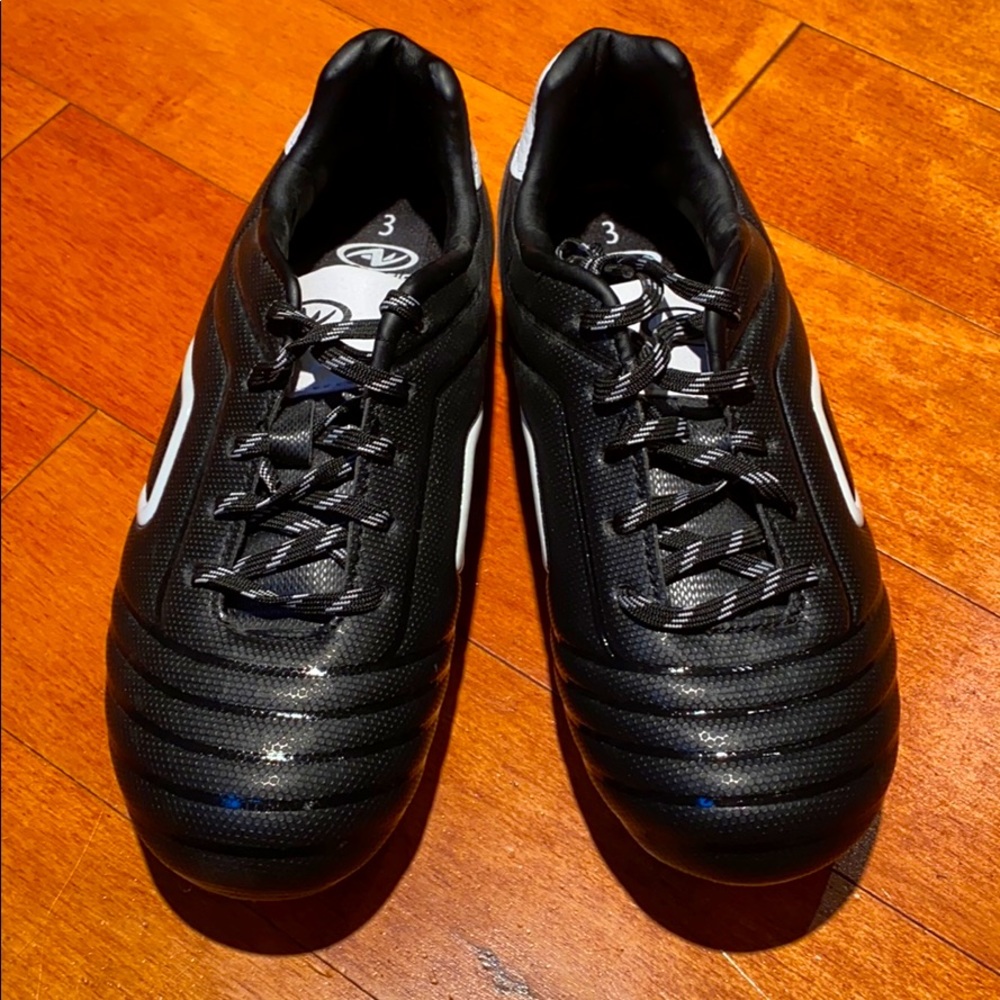 Boys Cleats (brand new)